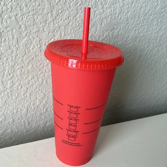 3/$24 Starbucks Reusable Color Changing Cold Cup - Red/Blue - Picture 3 of 6